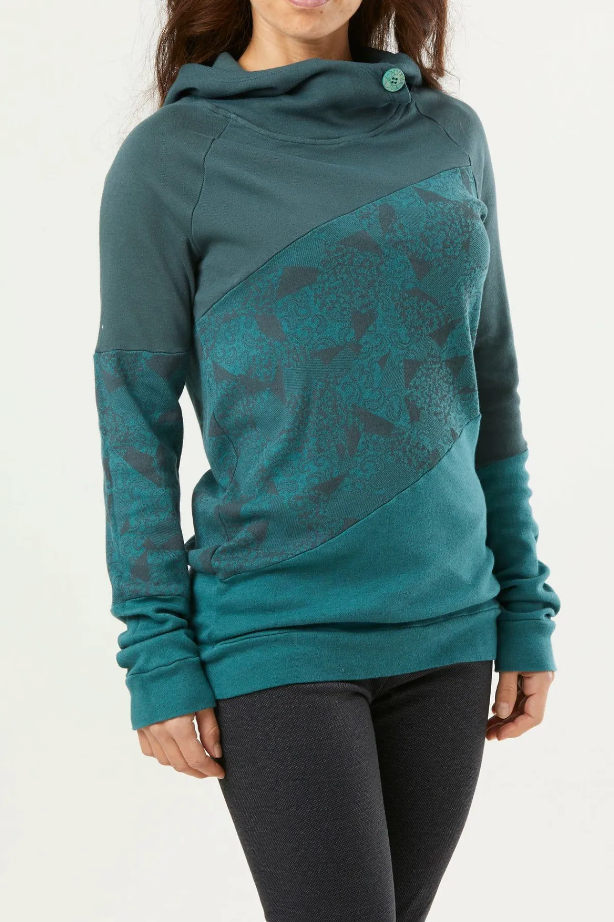 Online Aida Women Long Sleeve & Fleece