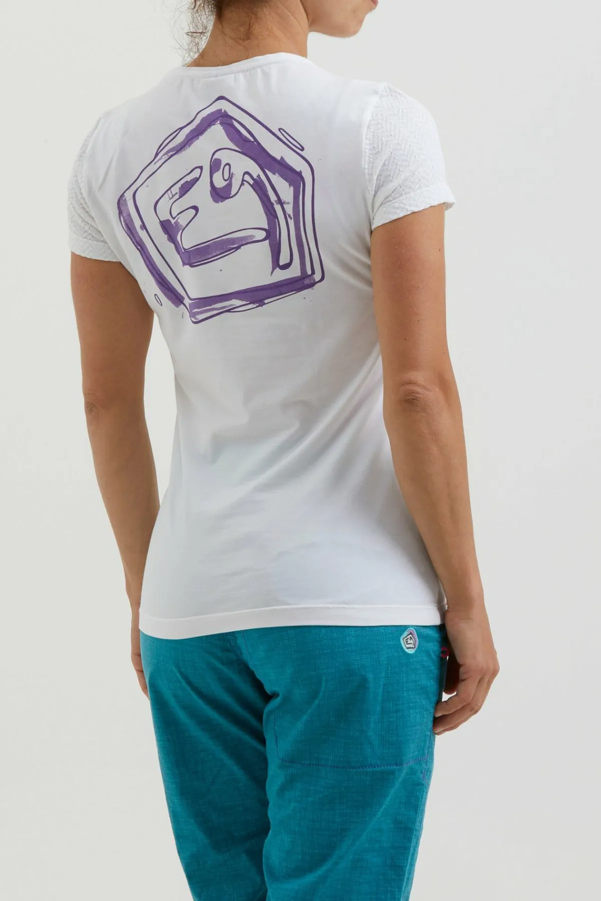 Hot Amira Women T-Shirt