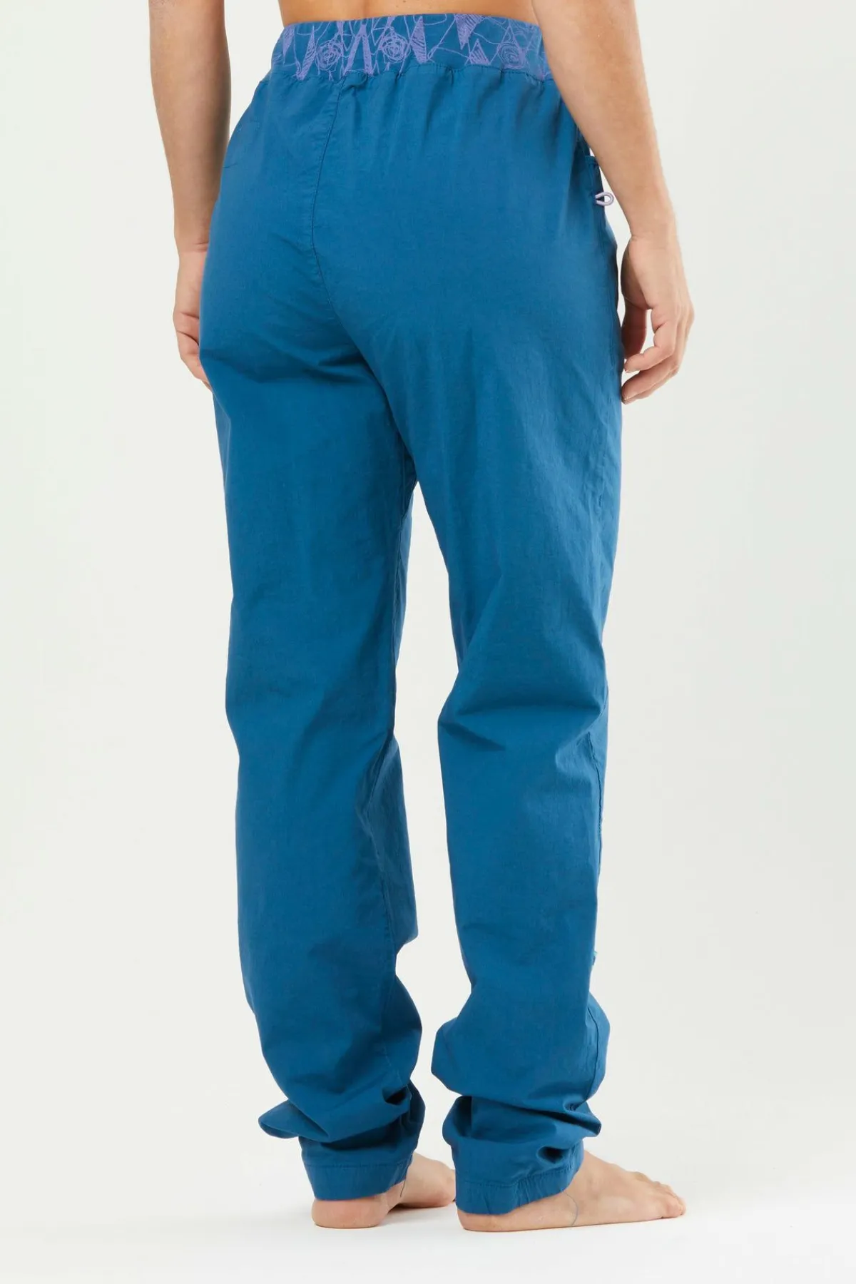 Discount Ammare2.2 Women Trousers