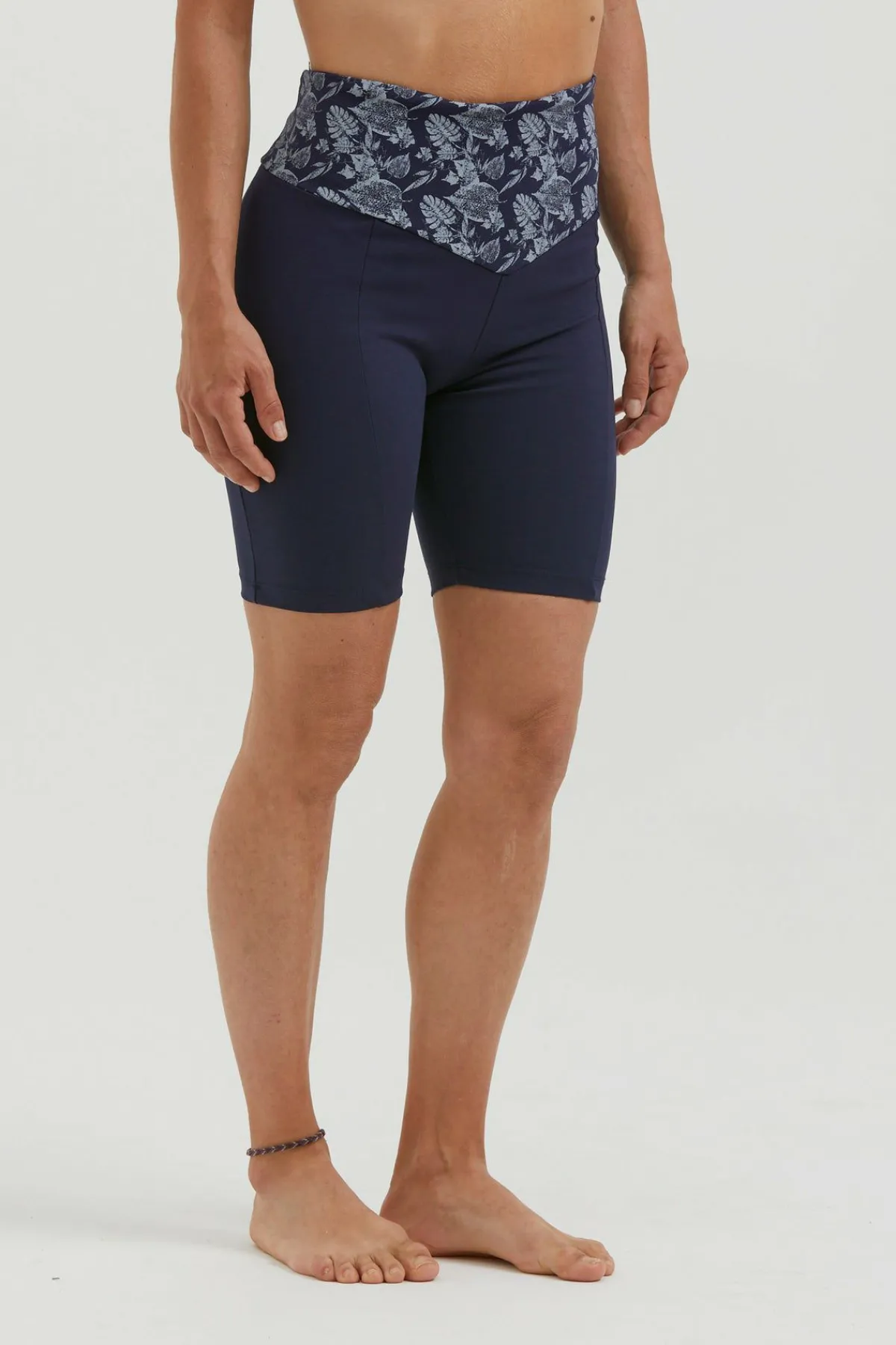 Cheap Anna Short Women Leggings