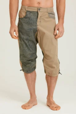 Flash Sale Baz 3/4 Men Shorts