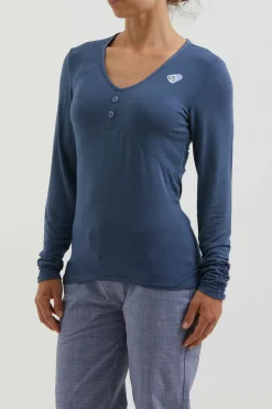 Discount Lia2 Women Long Sleeve & Fleece